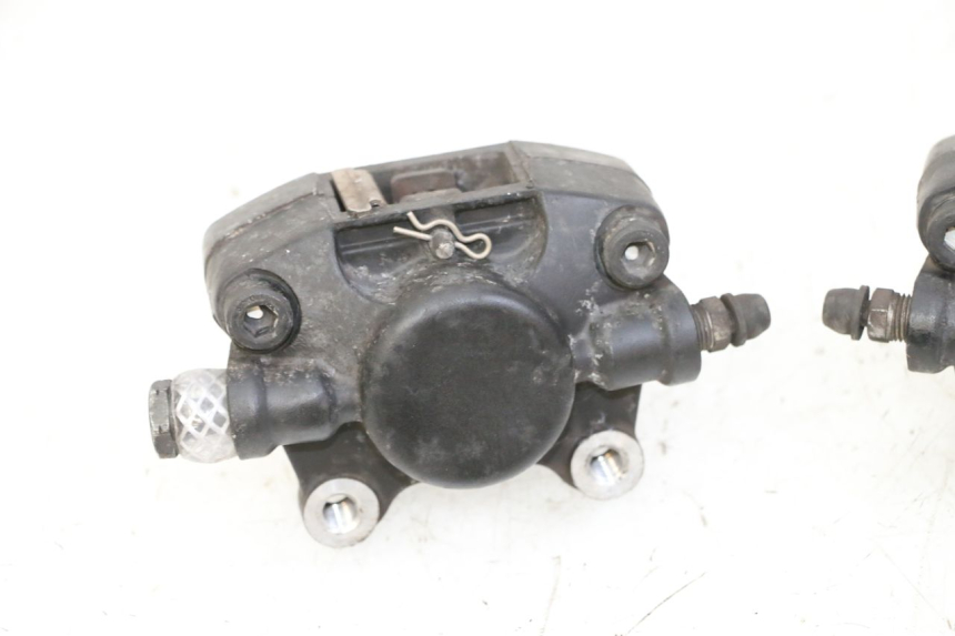 photo de FRONT BRAKE CALIPER PIAGGIO MP3 500 (2014 - 2017) - Surface and material condition
