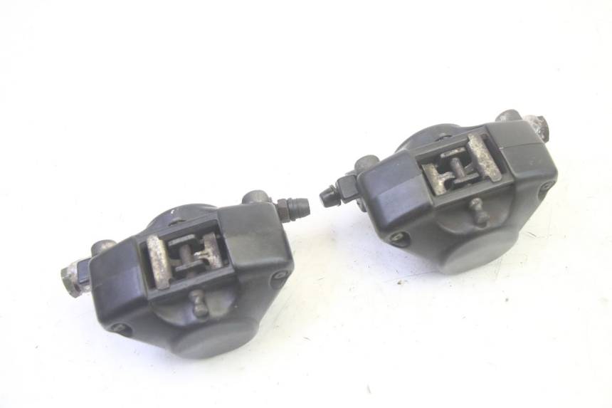 photo de FRONT BRAKE CALIPER PIAGGIO MP3 RL 250 (2006 - 2010) - Alternative perspective