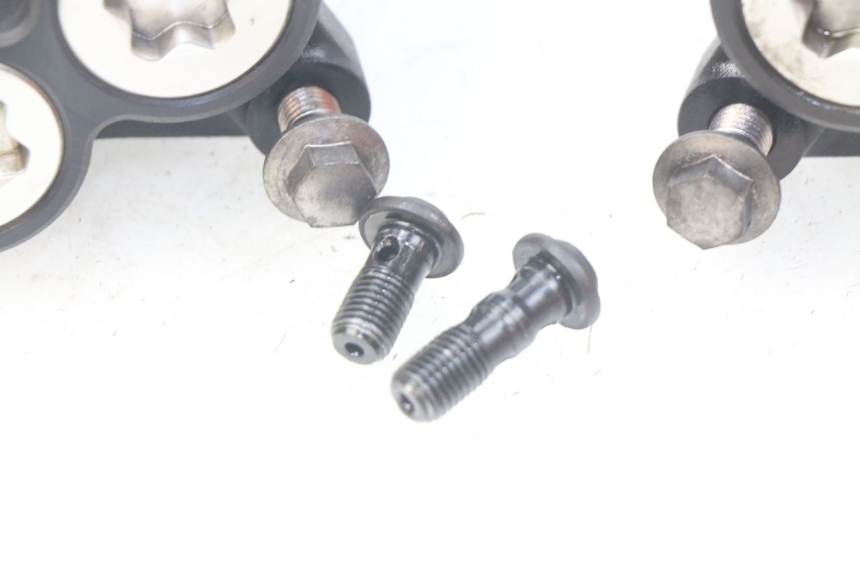 photo de FRONT BRAKE CALIPER YAMAHA MT-07 MT07 ABS 700 (2014 - 2017) - Checked used part