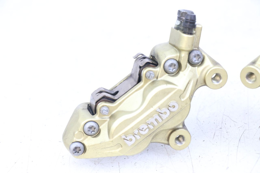 photo de FRONT BRAKE CALIPER MOTO GUZZI NORGE 8V GT 1200 (2011 - 2016) - Surface and material condition