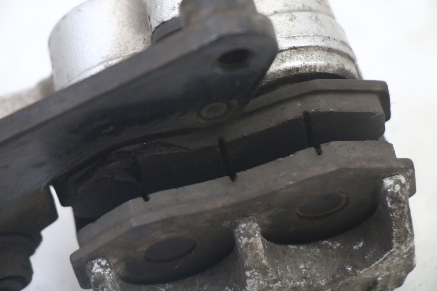 photo de FRONT BRAKE CALIPER JM MOTORS OLDIES GT 4T 50 (2018 - 2025) - Fixing points details