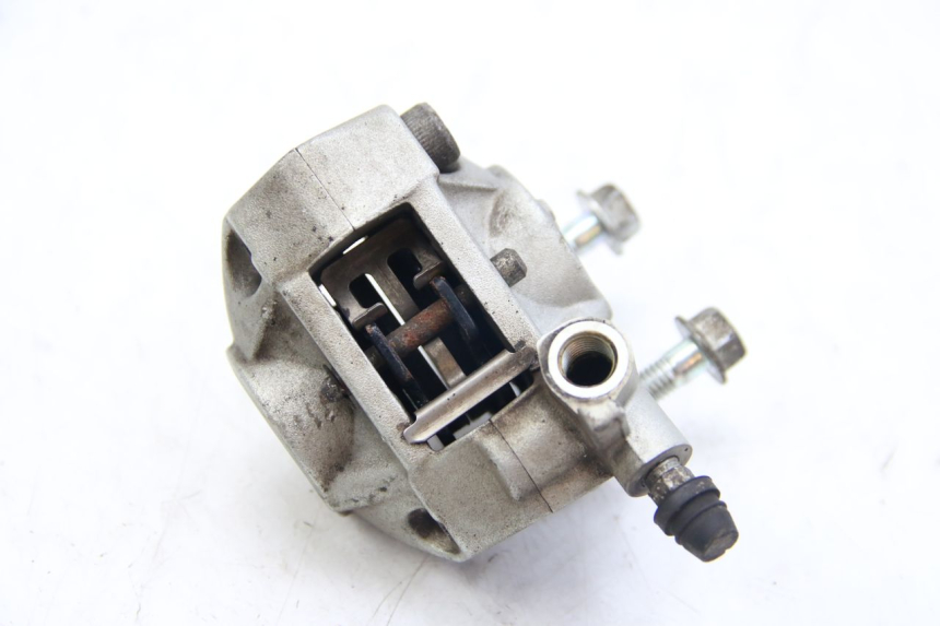 photo de FRONT BRAKE CALIPER MBK OVETTO 2T 50 (2007 - 2017) - Zoom on usage condition