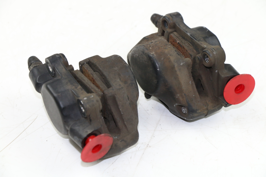 photo de FRONT BRAKE CALIPER PIAGGIO MP3 125 (2006 - 2014) - Component detail