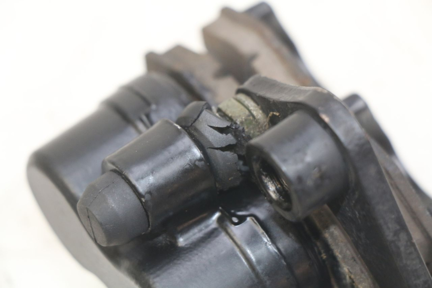 photo de FRONT BRAKE CALIPER YAMASAKI RAPTOR 50 (2013 - 2018) - Component detail