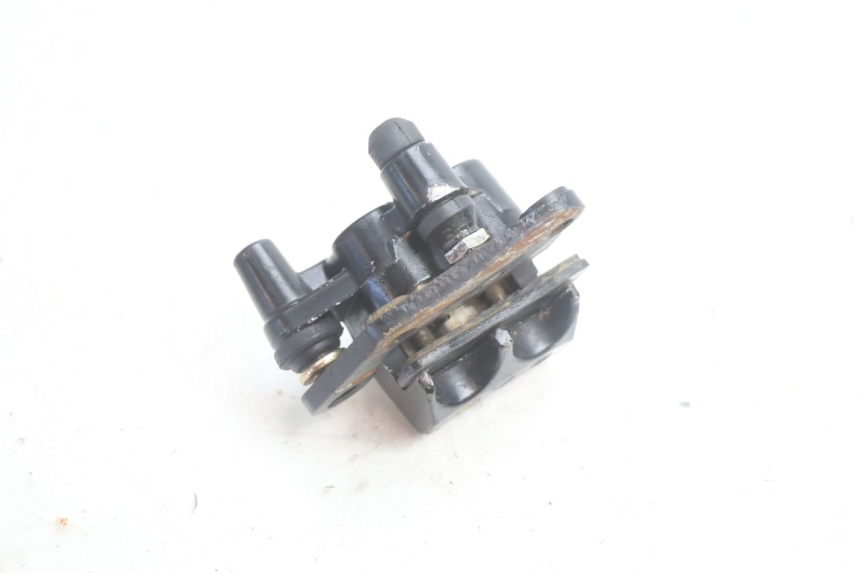 photo de FRONT BRAKE CALIPER APOLLO RFZ 125 - Fixing points details