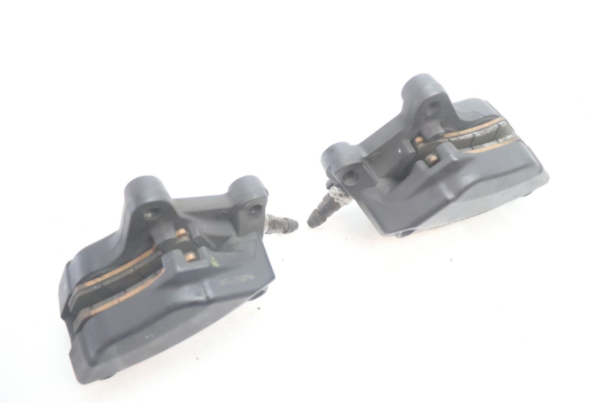 photo de FRONT BRAKE CALIPER HARLEY DAVIDSON ROAD GLIDE FLTRXSE 1920 (2018 - 2022) - Component zoom