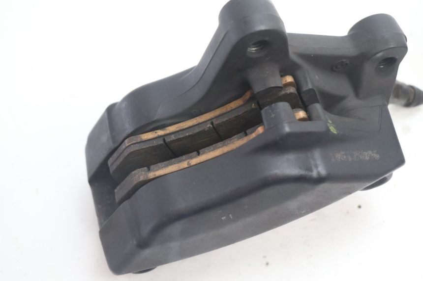 photo de FRONT BRAKE CALIPER HARLEY DAVIDSON ROAD GLIDE FLTRXSE 1920 (2018 - 2022) - High-resolution close-up