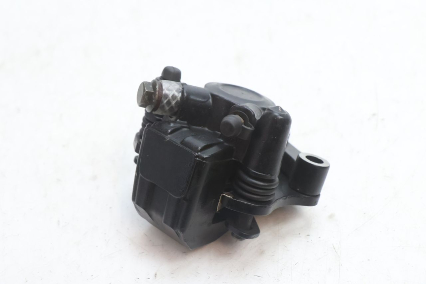 photo de FRONT BRAKE CALIPER TNT MOTOR ROMA 10' 4T 50 (2007 - 2018) - Zoom on usage condition
