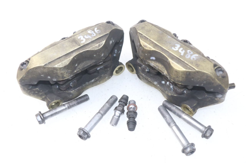 photo de FRONT BRAKE CALIPER BMW S RR ABS S1000RR 1000 (2009 - 2011) - Zoom on usage condition