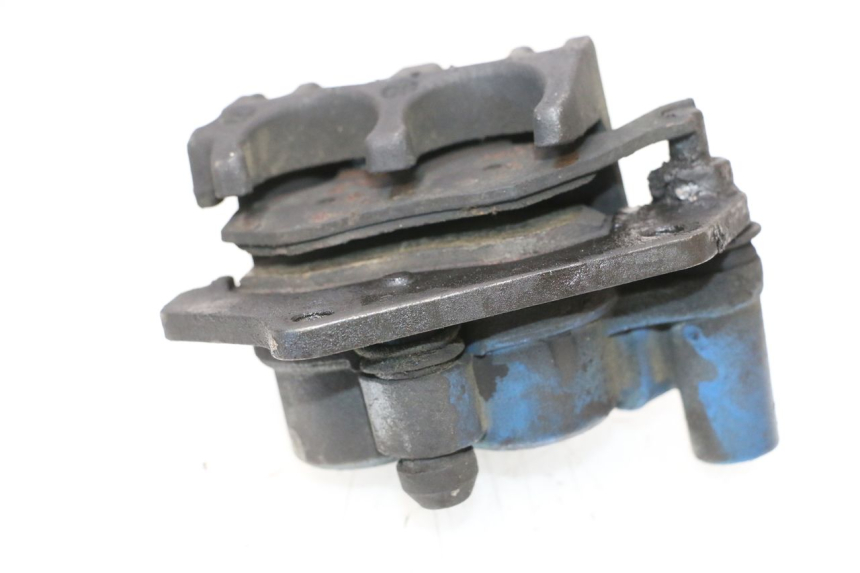 photo de FRONT BRAKE CALIPER PEUGEOT SATELIS COMPRESSOR K15 125 (2006 - 2009) - Zoom on usage condition