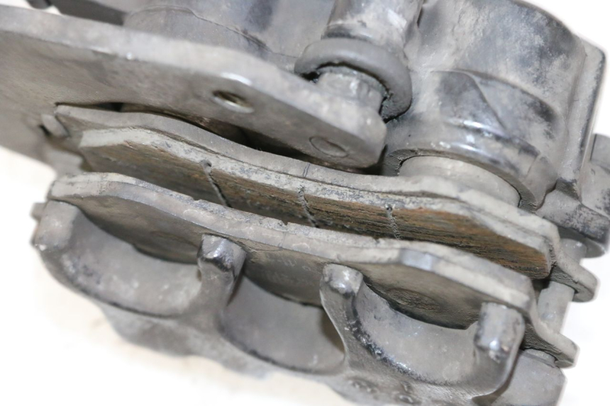 photo de FRONT BRAKE CALIPER PEUGEOT SATELIS 125 (2010 - 2012) - Zoom on usage condition