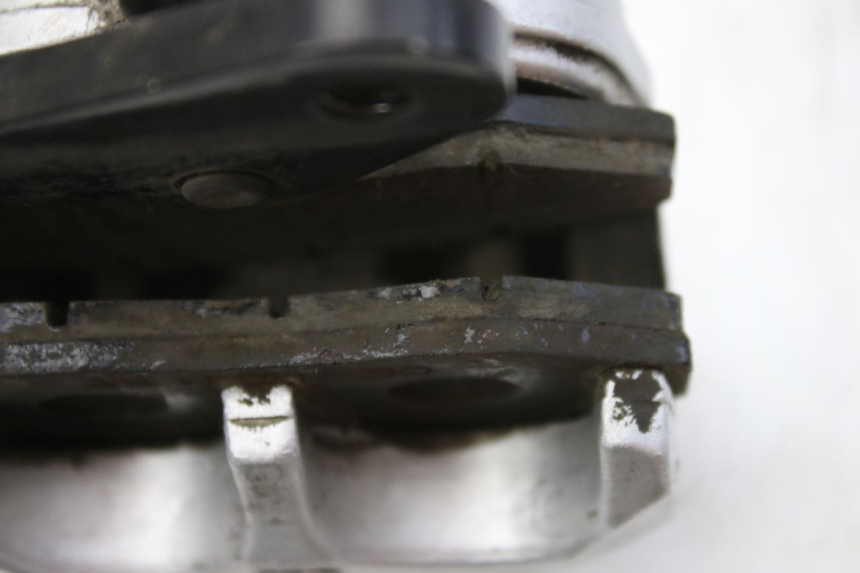 photo de FRONT BRAKE CALIPER KYMCO SENTO 100 (2008 - 2013) - Surface and material condition