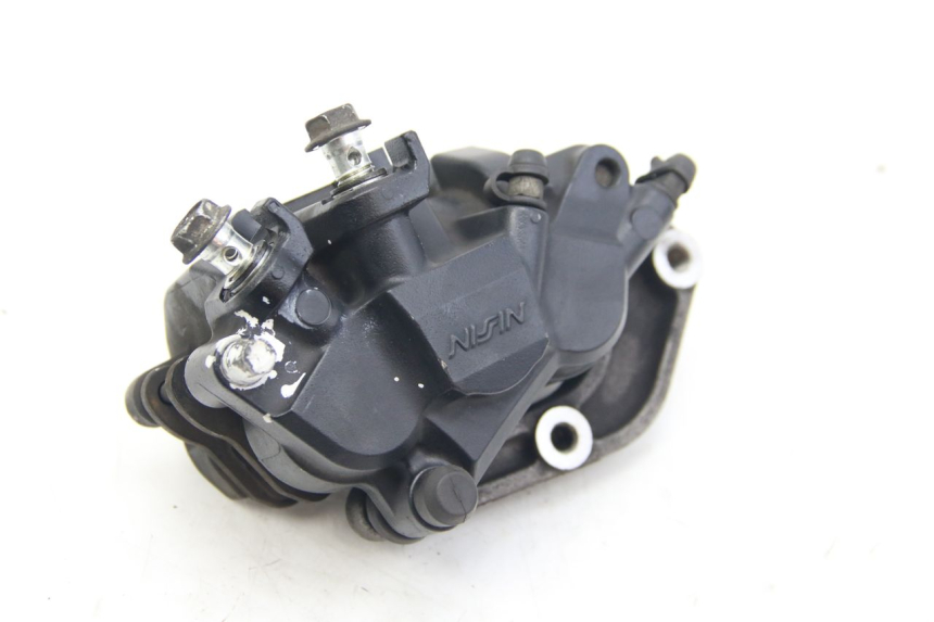 photo de FRONT BRAKE CALIPER SUZUKI SIXTEEN 125 (2008 - 2010) - Main view