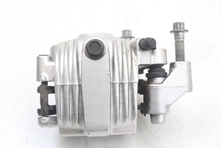 photo de FRONT BRAKE CALIPER HARLEY DAVIDSON SPORTSTER XL CUSTOM 883 (1999 - 2006) - Zoom on usage condition