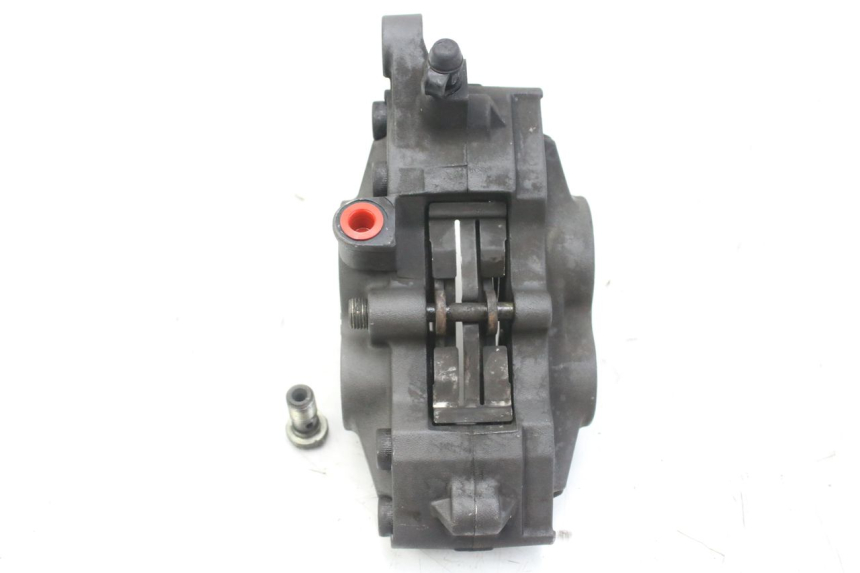 photo de FRONT BRAKE CALIPER TRIUMPH SPRINT ST 955 (1999 - 2001) - Zoom on usage condition