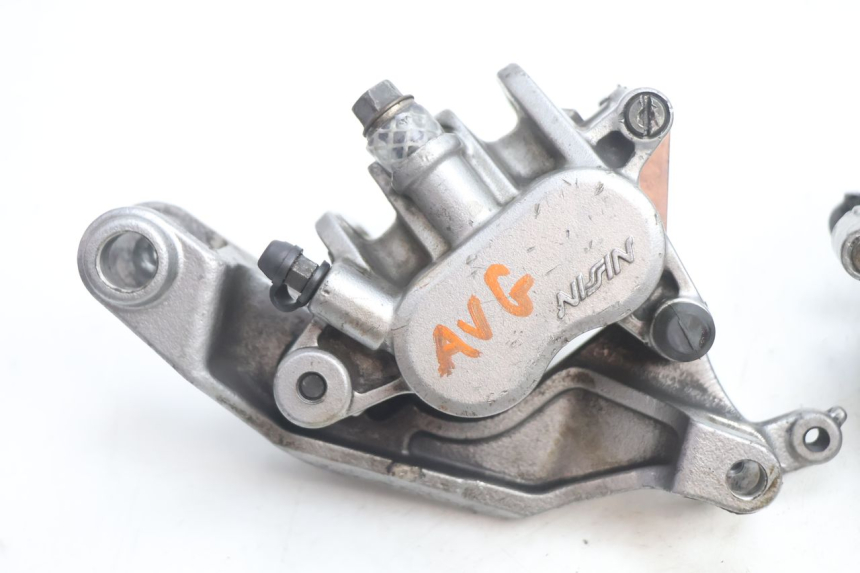 photo de FRONT BRAKE CALIPER HONDA ST PAN EUROPEAN 1100 (1990 - 2002) - Component detail