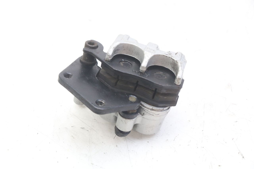 photo de FRONT BRAKE CALIPER RAZZO STEED 125 (2012 - 2018) - Zoom on usage condition