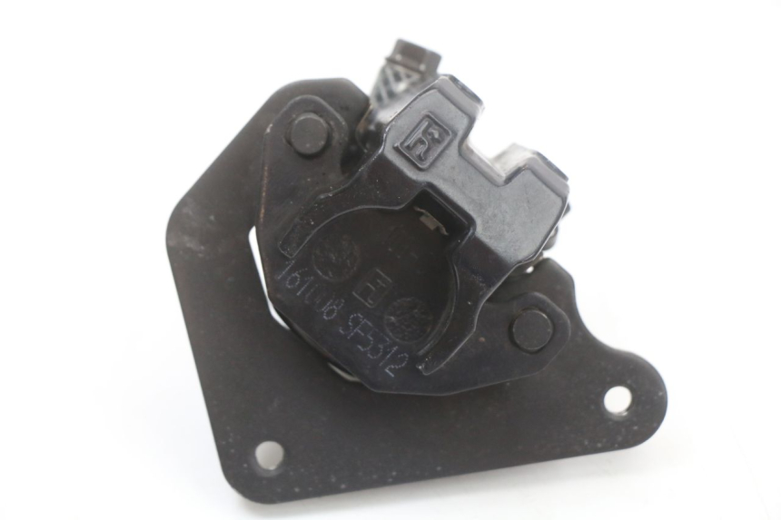 photo de FRONT BRAKE CALIPER KYMCO SUPER 8 4T 50 (2018 - 2020) - Zoom on usage condition