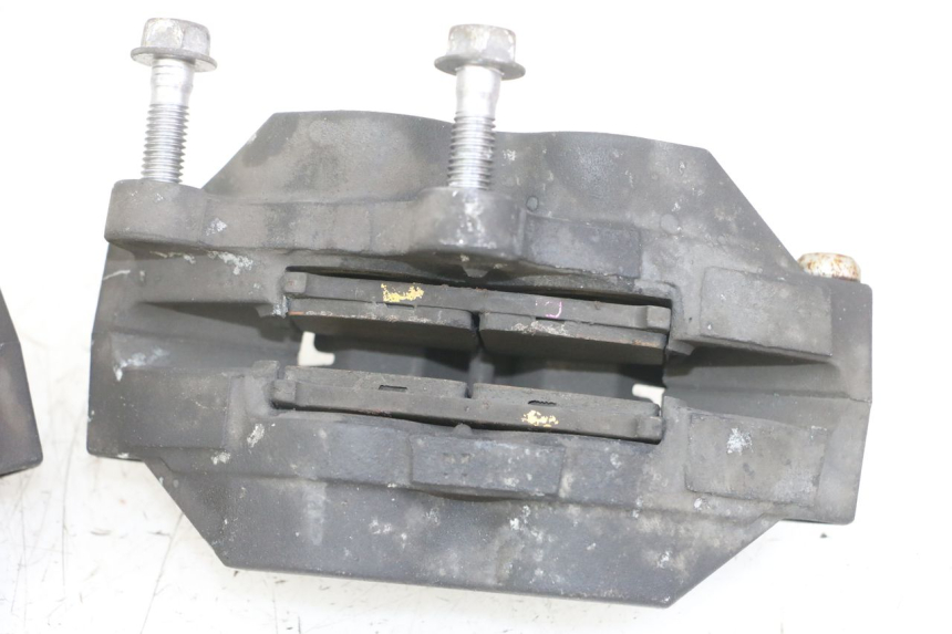 photo de FRONT BRAKE CALIPER SUZUKI GSX F GSXF 650 (2007 - 2015) - Zoom on usage condition