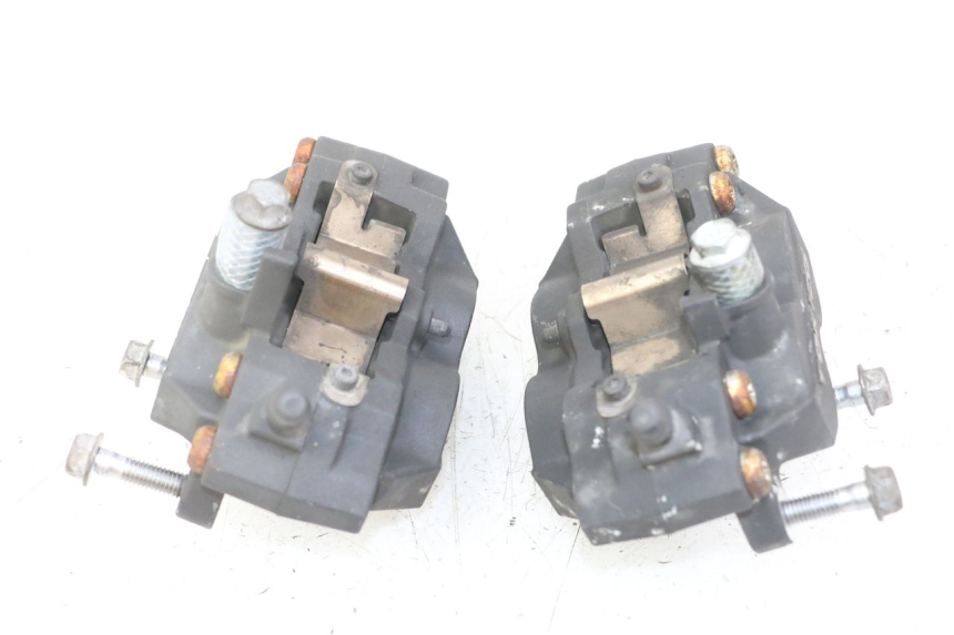 photo de FRONT BRAKE CALIPER SUZUKI GSX F GSXF 650 (2007 - 2015) - Technical close-up