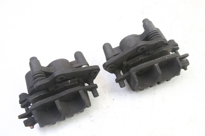 photo de FRONT BRAKE CALIPER SUZUKI SV S 650 (2003 - 2009) - Surface and material condition