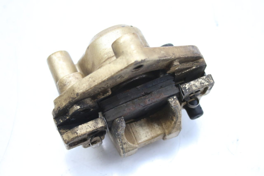 photo de FRONT BRAKE CALIPER PEUGEOT V-CLIC VCLIC 50 (2007 - 2013) - Fixing points details