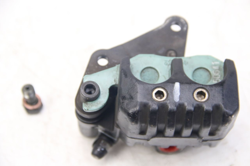 photo de FRONT BRAKE CALIPER PIAGGIO VESPA SPRINT 2T 50 (2014 - 2018) - Surface and material condition