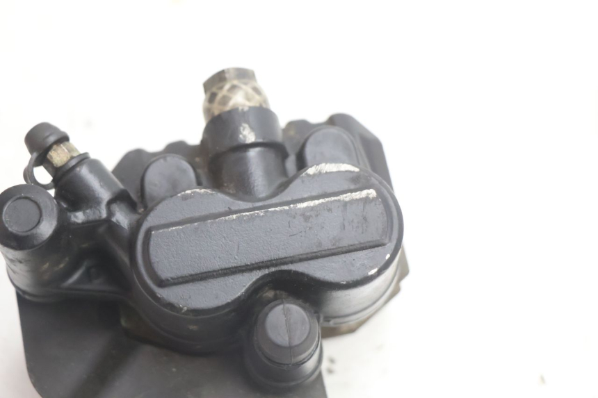 photo de FRONT BRAKE CALIPER PIAGGIO X9 EVOLUTION 125 (2003 - 2007) - Alternative perspective