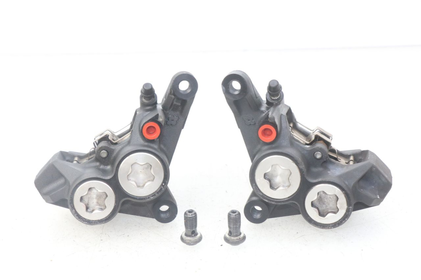 photo de FRONT BRAKE CALIPER YAMAHA XP T-MAX TMAX ABS 530 (2012 - 2015) - Main view