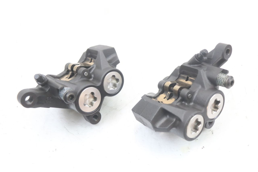 photo de FRONT BRAKE CALIPER YAMAHA FZ1 FAZER 1000 (2007 - 2009) - Component detail