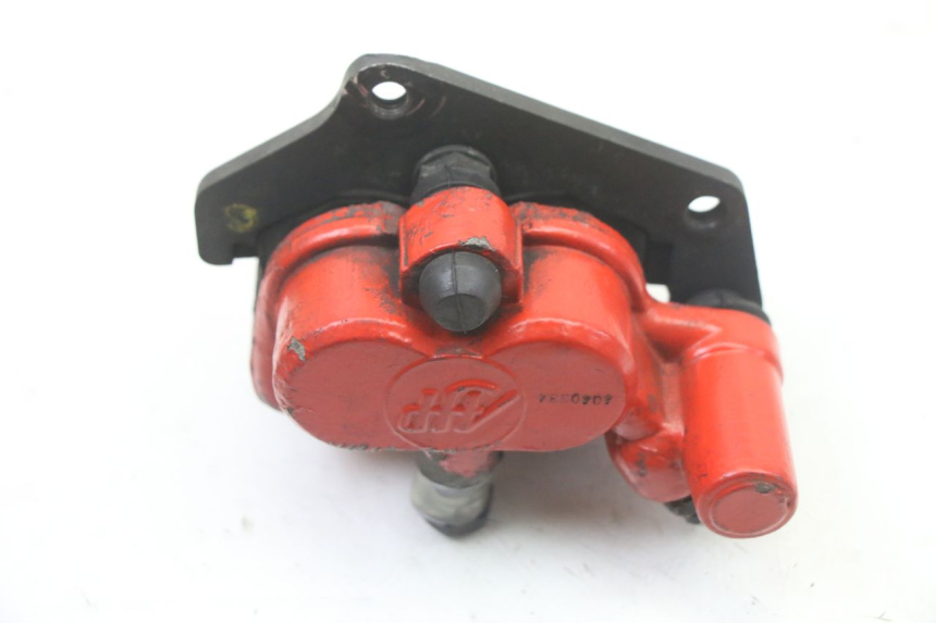 photo de FRONT BRAKE CALIPER YAMAHA TZR 50 (2008 - 2016) - Technical close-up