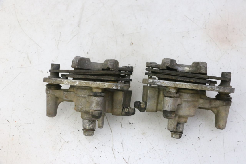 photo de FRONT BRAKE CALIPER YAMAHA YFM R RAPTOR 250 (2008 - 2014) - Technical close-up