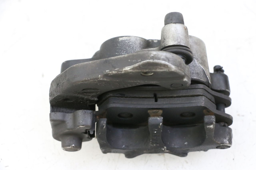 photo de FRONT BRAKE CALIPER YAMAHA YP MAJESTY 125 (2002 - 2006) - Component detail