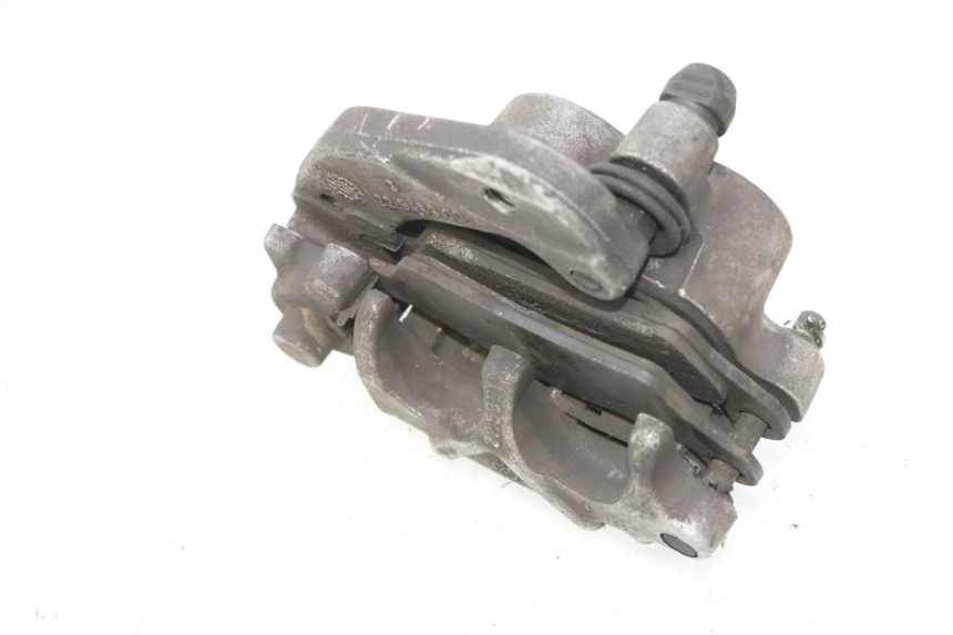 photo de FRONT BRAKE CALIPER YAMAHA YP MAJESTY 125 (1998 - 2001) - Zoom on usage condition