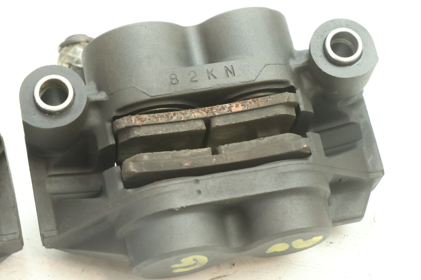 photo de FRONT BRAKE CALIPER YAMAHA YZF R6 600 (2008 - 2009) - Surface and material condition
