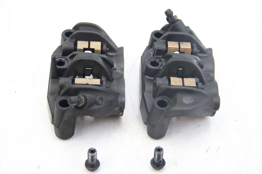 photo de FRONT BRAKE CALIPER KAWASAKI Z ABS 1000 (2014 - 2020) - Component detail