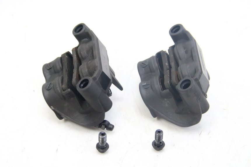 photo de FRONT BRAKE CALIPER KAWASAKI Z ABS 1000 (2014 - 2020) - Fixing points details