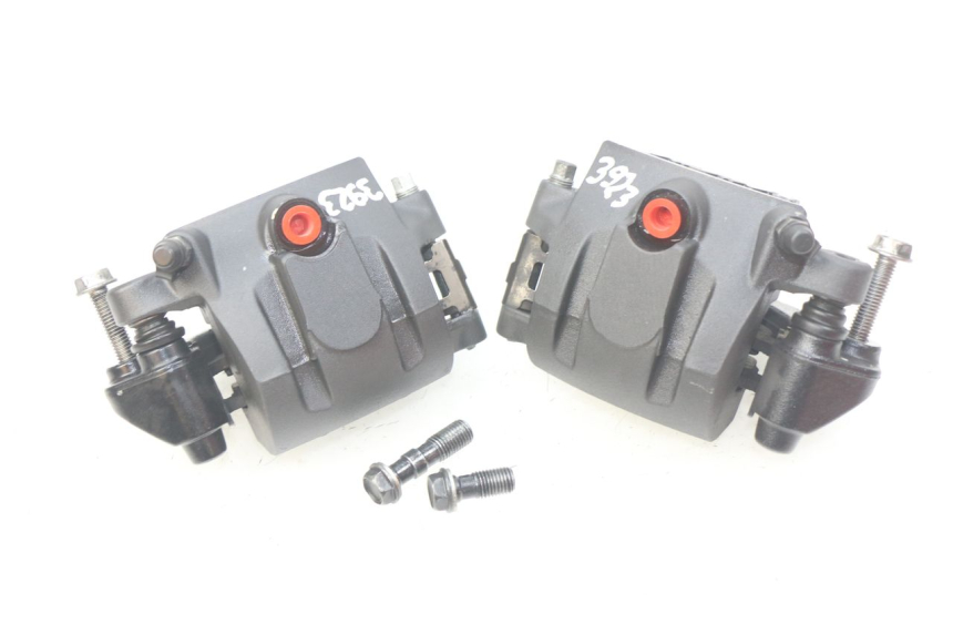 photo de FRONT BRAKE CALIPER KAWASAKI Z 650 (2016 - 2019) - Fixing points details