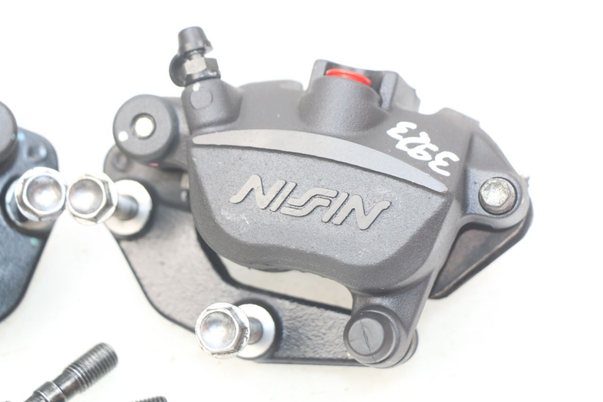 photo de FRONT BRAKE CALIPER KAWASAKI Z 650 (2016 - 2019) - Surface and material condition
