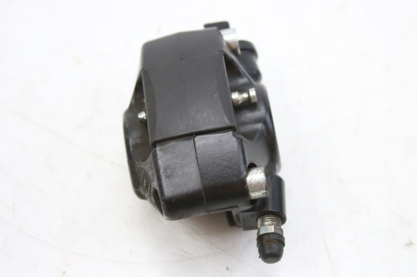 photo de FRONT BRAKE CALIPER PIAGGIO ZIP 4T 50 (2018 - 2020) - Zoom on usage condition