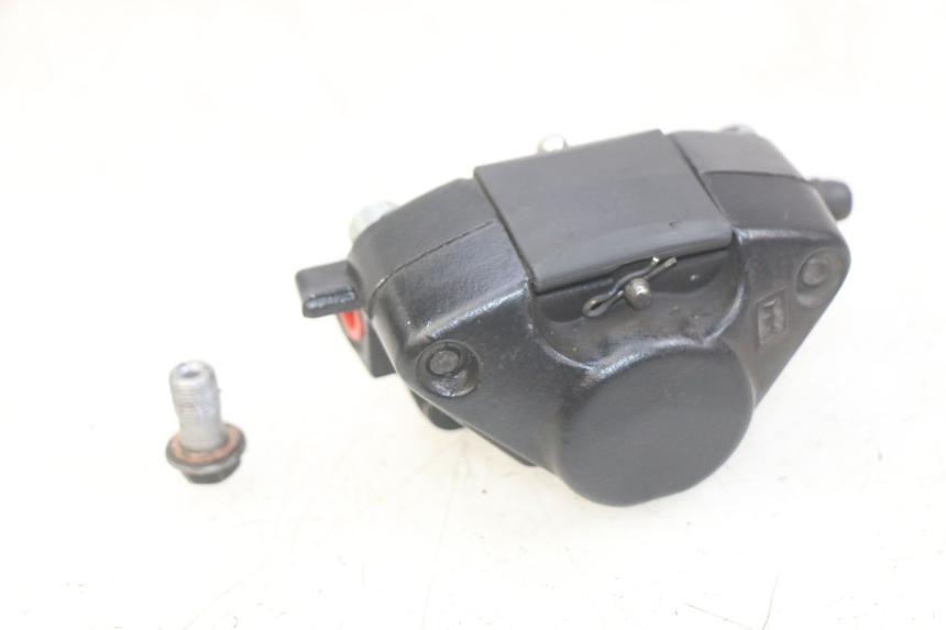 photo de FRONT BRAKE CALIPER PIAGGIO ZIP 4T 50 (2018 - 2020) - Zoom on usage condition
