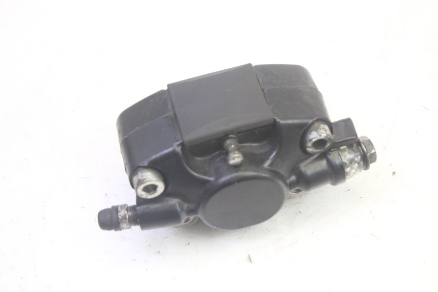 photo de FRONT BRAKE CALIPER PIAGGIO ZIP 4T 50 (2018 - 2020) - Zoom on usage condition