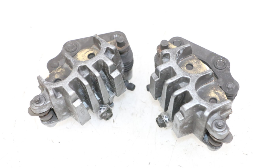 photo de FRONT BRAKE CALIPER KAWASAKI ZR 7 750 (1999 - 2004) - Component detail