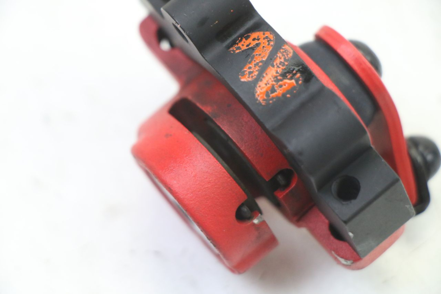 photo de FRONT BRAKE CALIPER SEGWAY NINEBOT ZT3 PRO 1 - Fixing points details