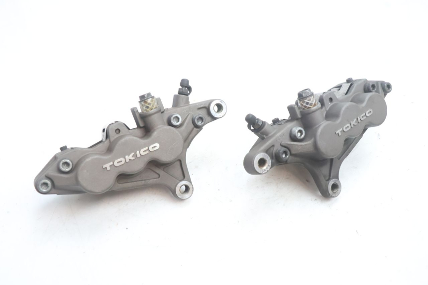 photo de FRONT BRAKE CALIPER KAWASAKI ZX-6R ZX6R 600 (2000 - 2002) - Alternative perspective