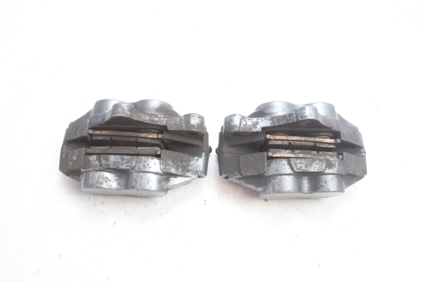 photo de FRONT BRAKE CALIPER KAWASAKI ZZR 600 (1995 - 2004) - Product overview