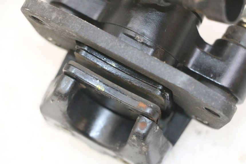 photo de ROLL LOCK CALIPER PIAGGIO IE MP3 YOURBAN 300 (2011 - 2016) - Alternative perspective