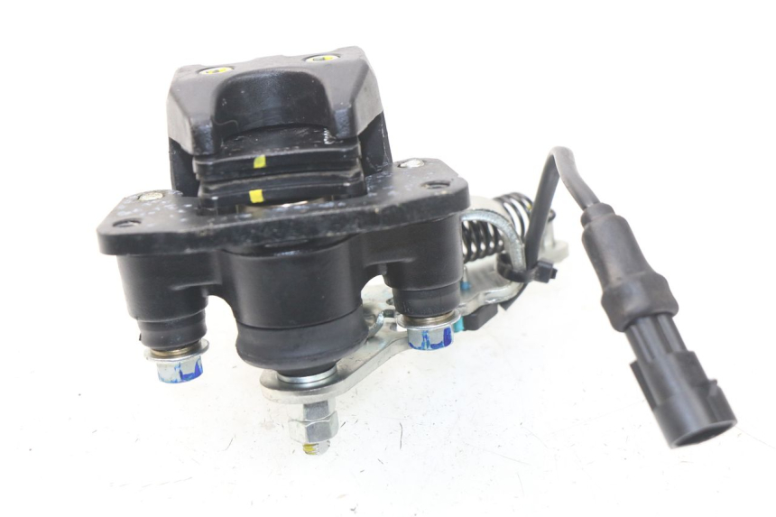 photo de ROLL LOCK CALIPER PIAGGIO MP3 HPE 500 (2019 - 2022) - Zoom on usage condition