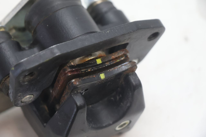 photo de ROLL LOCK CALIPER PIAGGIO MP3 HPE 530 (2022 - 2026) - Product overview