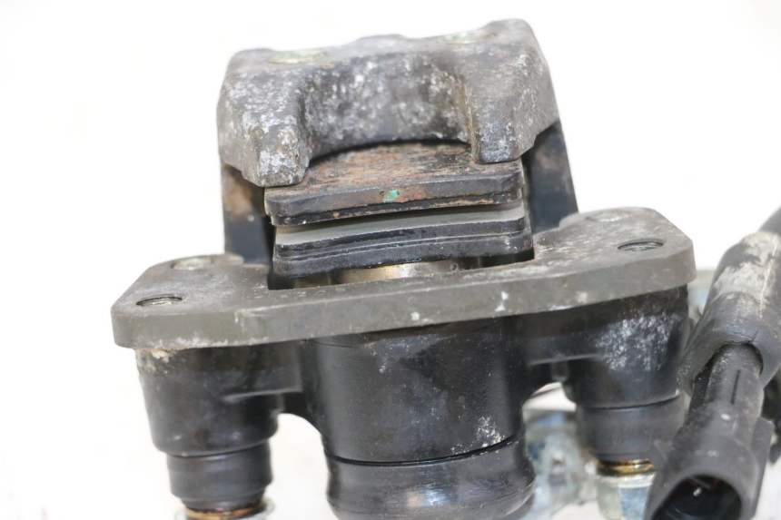 photo de BRAKE CALIPER ROLL LOCK PIAGGIO MP3 125 (2006 - 2014) - Technical close-up